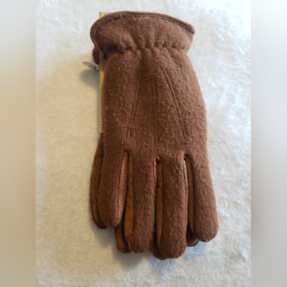 Isotoner Country womens suede palm fleece lined gloves size medium New with tag - Picture 4 of 6